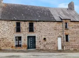 Maison charmante à Sougéal avec superbe jardin