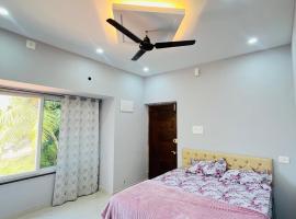 Suite By low tide homestay，位于Kalyānpur的酒店