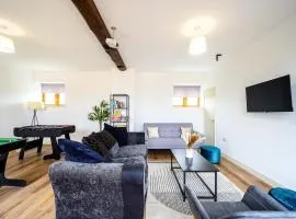 Snowdrop Barn I Hot Tub, Games Room, Pets welcome!
