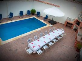 Casa Rural Micaela en Navas de Oro，位于Navas de Oro的酒店