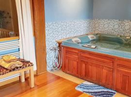 Cosy house with jacuzzi in Zugarramurdi，位于苏加拉穆尔迪的酒店