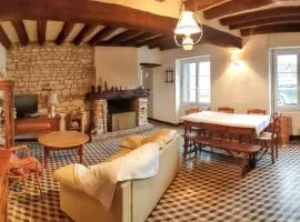 Maison de charme avec jardin aux Trois-Moutiers, 116 m², 6 pers.