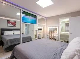 Apartamento dos Espelhos Ao Lado do Metrô na Vila Prudente