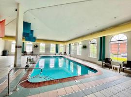 FairBridge Inn & Suites Fort Wayne，位于韦恩堡韦恩堡机场 - FWA附近的酒店