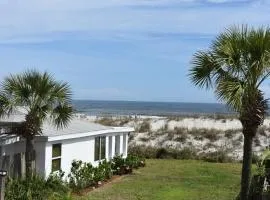 Cottage Three DIRECT OCEANFRONT Best Section of Beach - Steps to Beach -Walk to Restaurants
