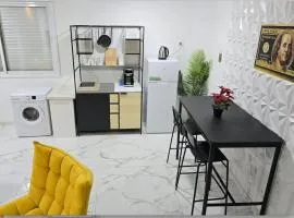 Beautiful Apartment in Ramat Gan next to SHEBA Hospital