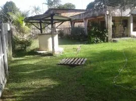 Casa para paz, tranquilidade e diversão próximo a uma bela praia de água doce