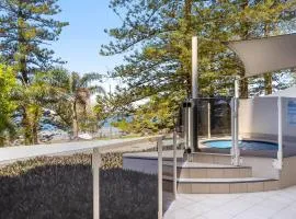 ZANZ205- Exclusive Outdoor Spa with Ocean Glimpses