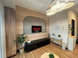 Cottonwood Apartment at Marbella Suites Dago