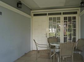 Diyar Villas Puncak M3/8，位于普卡的酒店