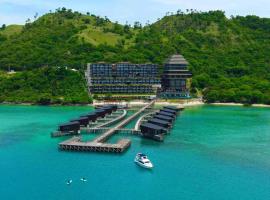 Katamaran Hotel & Resort Komodo，位于纳闽巴霍的酒店