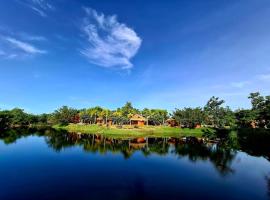 Khao Yai Lake Hill Resort เขาใหญ่เลค ฮิลล์ รีสอร์ท，位于Khanong Phra的酒店