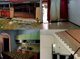 3999 Sejahtera Homestay，位于Lunas的酒店