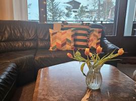 Brüeggli A11，位于阿罗萨的酒店