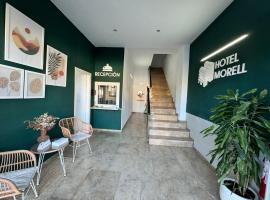HOTEL MORELL，位于厄尔·莫雷尔的酒店