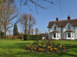 Hookwood Lodge，位于霍利的木屋