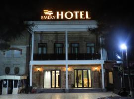 EMERY Hotel，位于Andijon的酒店