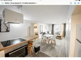 Bel appartement rénové - Place du Palais avec Parking