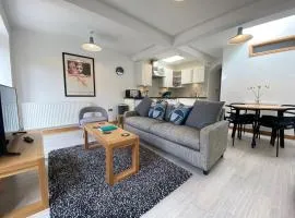 St Benedicts Street Flat with Roof Terrace