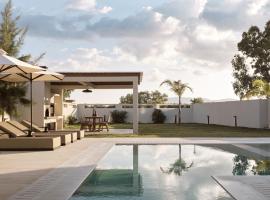 Vorto Luxury Villas, a Signature Island Retreat, By ThinkVilla，位于扎金索斯镇的酒店