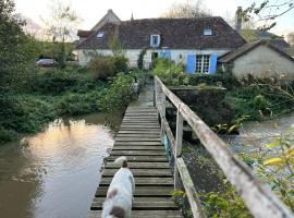 Moulin en Route，位于Blèves的酒店