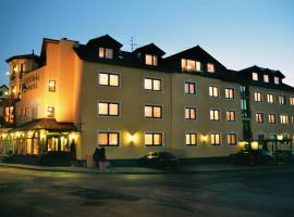 Hotel-Restaurant Central am Königshof，位于菲尔恩海姆的酒店