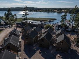 Laxhall Hotell Krog Konferens，位于Torsö的酒店