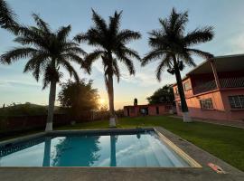 Casa España Pool and Garden，位于Tlayecac的酒店