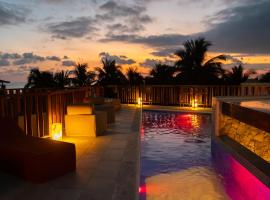 Mantra Hotel Boutique，位于埃斯孔迪多港的带泳池的酒店