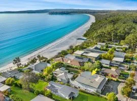 White Sands Retreat, Hyams Beach