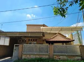 Amira Homestay Mataram