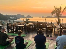The One Hostel & Rooftop Bar Catba，位于吉婆岛的青旅
