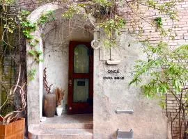 Once Linya Xiaoyuan