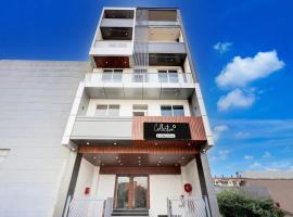 Super Collection O Surajpur Chowk Greater Noida，位于Sūrajpur的酒店