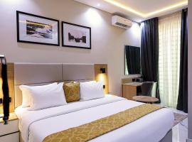 Ringruby Hotel, Oduduwa Way，位于伊凯贾穆尔塔拉·穆罕默德国际机场 - LOS附近的酒店