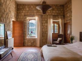 Beyt El Jabal，位于代埃尔卡马尔的酒店