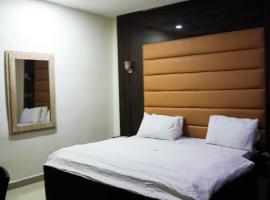 La Villa Hotel and Resort，位于Awka的酒店