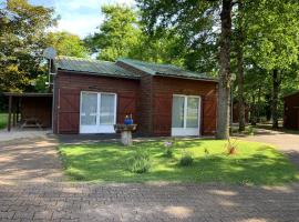 Chalets Moulière Evasion，位于Montamisé的酒店