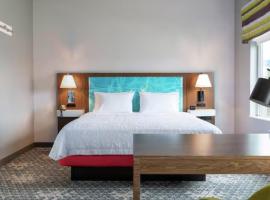Hampton Inn Mt. Vernon Oh，位于Academia的酒店