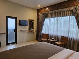 Amerta Giri Hotel Dieng Wonosobo，位于Kejajar的酒店