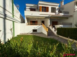 La Maison，位于奥罗佩萨德尔马的酒店