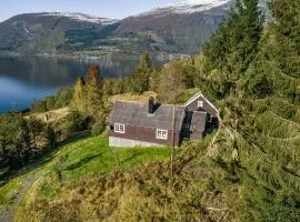 Chalet Eiketun by Interhome