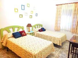 Casa Rural La Bonica，位于Molinicos的酒店