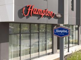 Hampton By Hilton Malaga Martiricos，位于马拉加的酒店