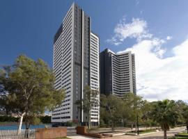 Hampton By Hilton Malaga Martiricos，位于马拉加的酒店