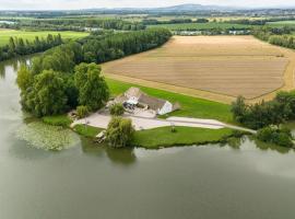 L île Chaumette，位于Épervans的酒店