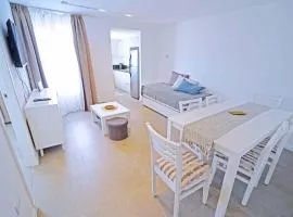NOR 404 - Departamento de categoría con hermosas vistas