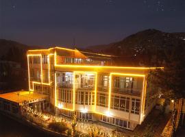 Qasri Kokcha Hotel هوتل قصر کوکچه