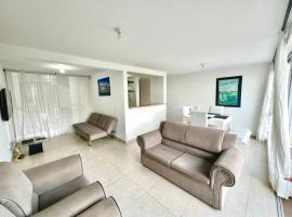 Exclusive apartment Cañaveral near Hospitals，位于佛罗里达布兰卡的酒店