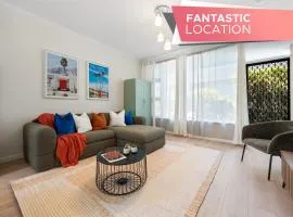 Hacienda at Henley - 2BR, Wi-Fi, Workspace